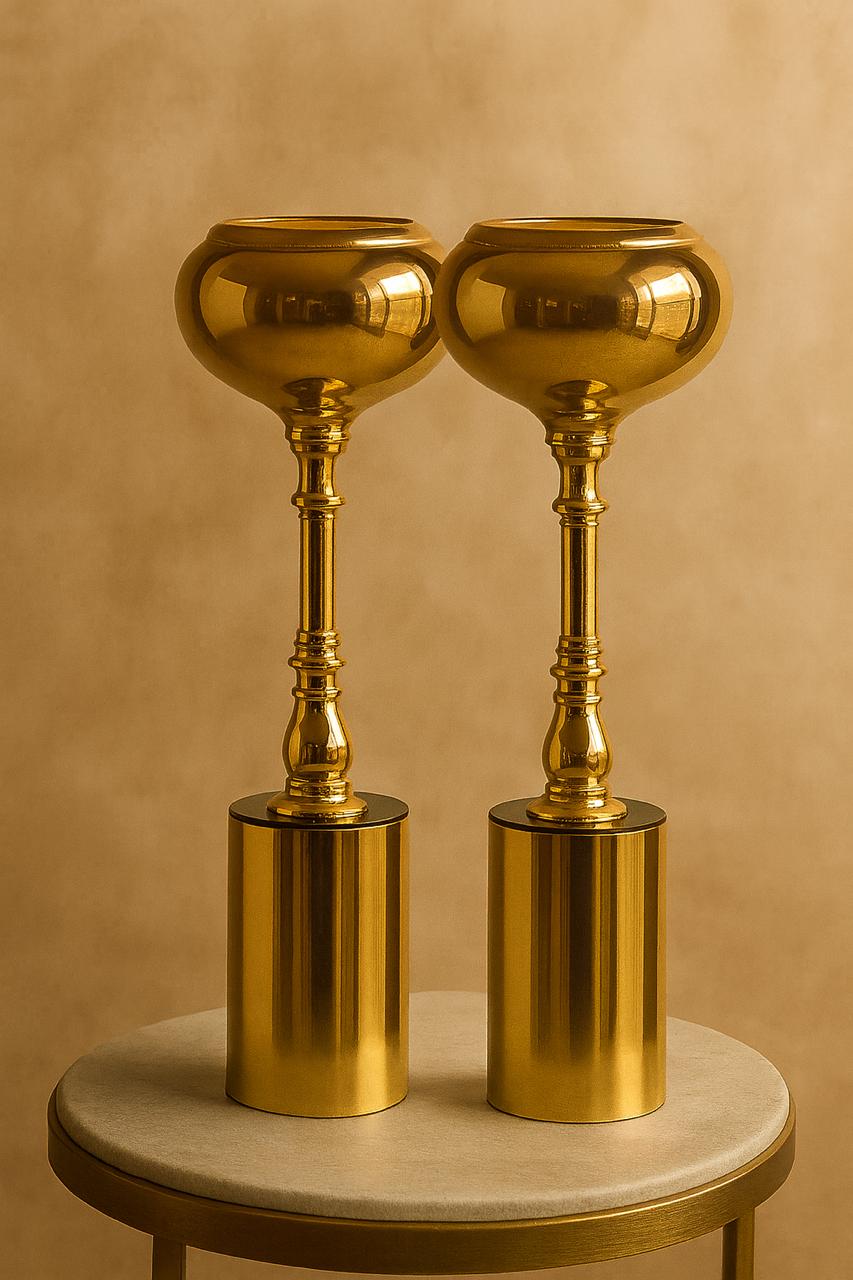 Sovereign Gold Chalice Holders
